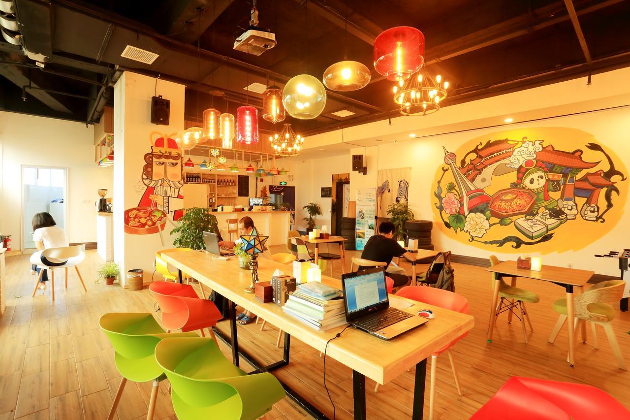 Infinite Stars Us Youth Hostel 청두 외부 사진